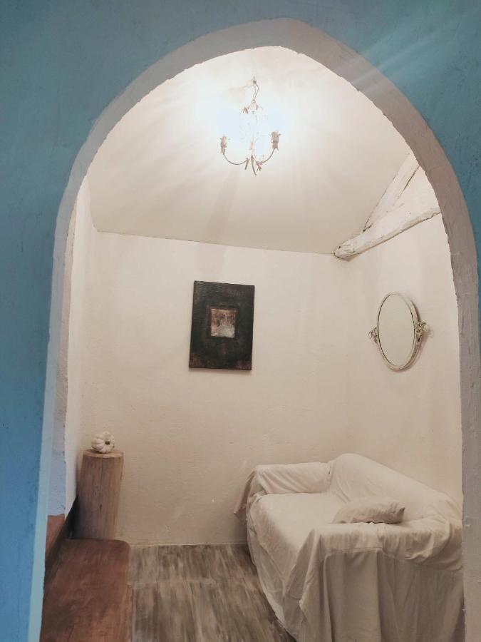 Les Muzards Hotell Châtel-Montagne Eksteriør bilde